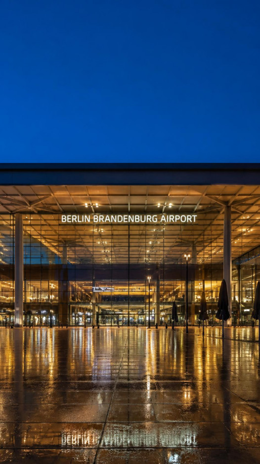 Berlin Airport Transfer (BER) – Fixed Price, 24/7, Professional