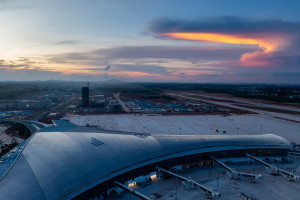 person looking for Airport Shuttle Frankfurt services